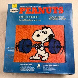 Vintage 1970’s Snoopy WEIGHT LIFTER Peanuts 20"x27” kit #23/04 Mint in Box